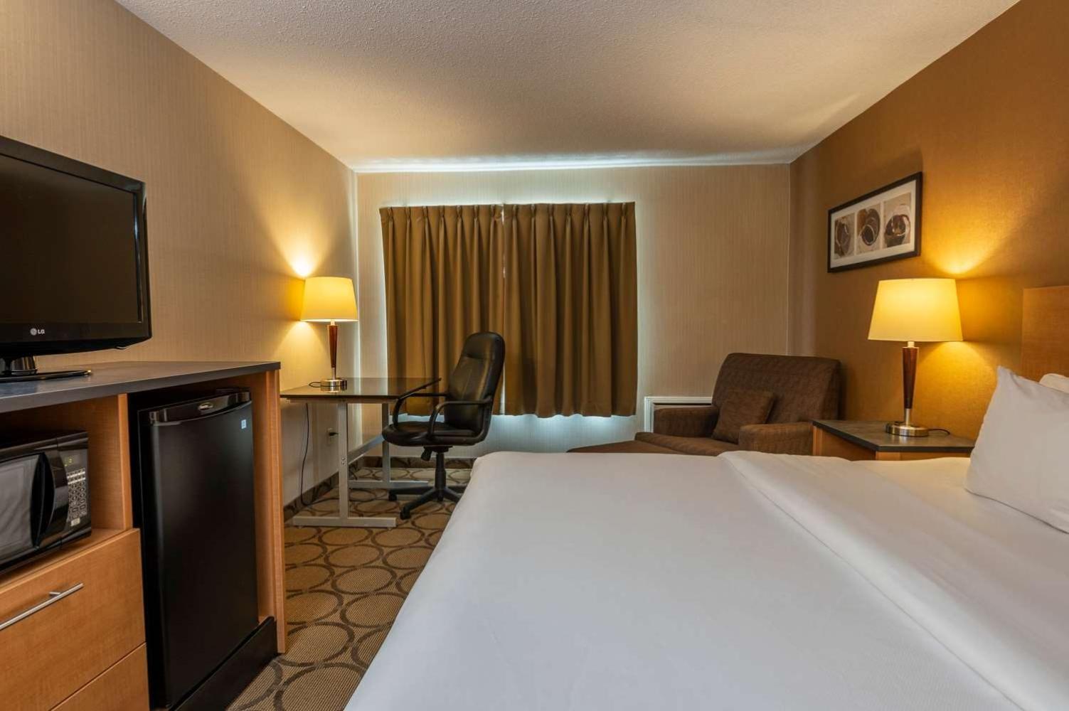 Comfort Inn Campbellton Exteriör bild